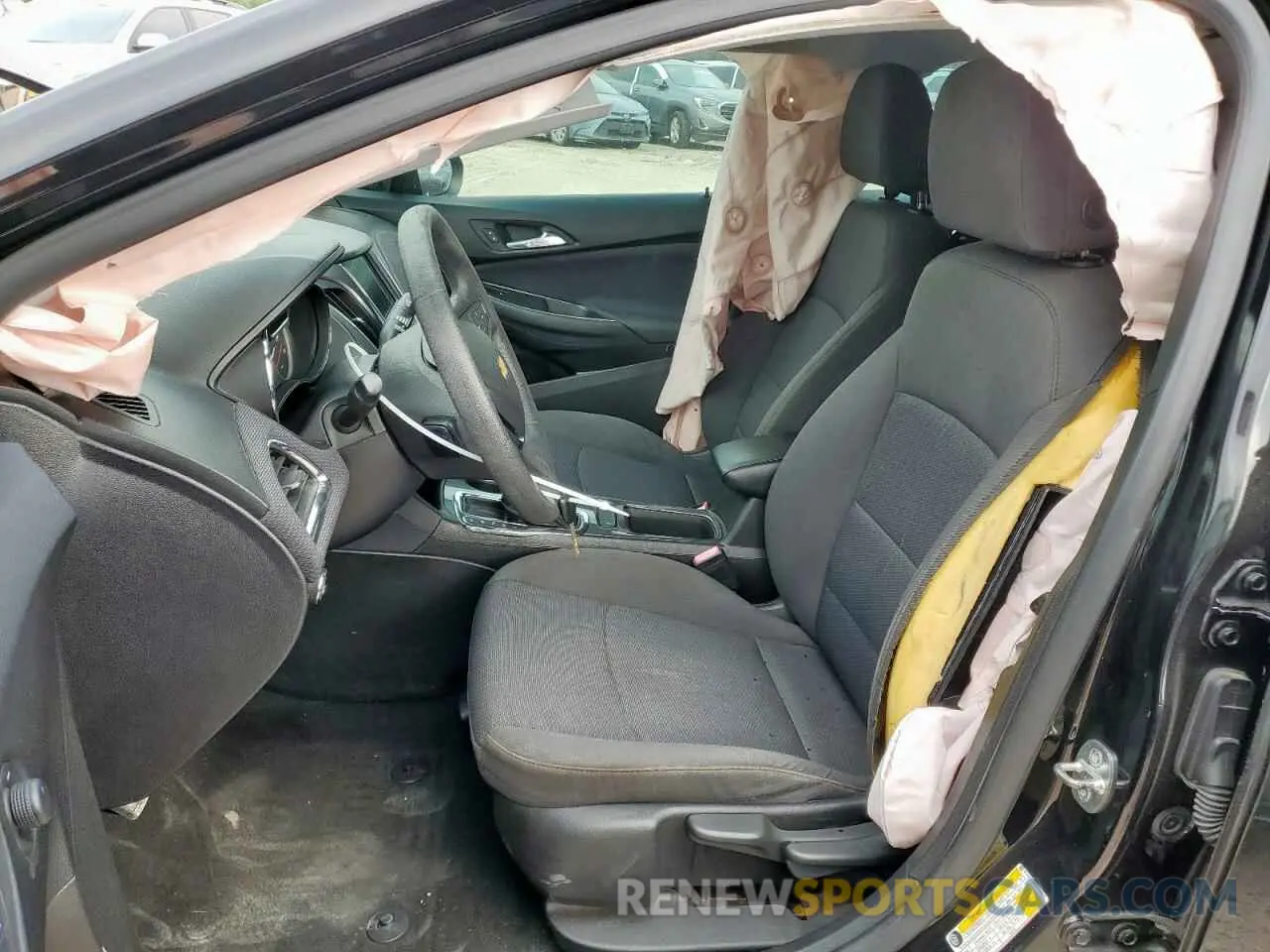 7 Фотография поврежденного автомобиля 1G1BC5SM3K7128605 CHEVROLET CRUZE 2019