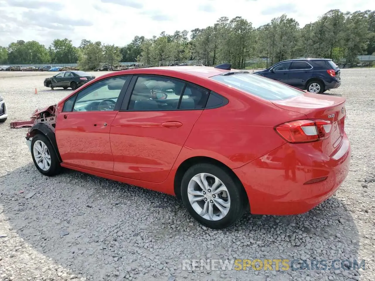 2 Photograph of a damaged car 1G1BC5SM3K7142276 CHEVROLET CRUZE 2019