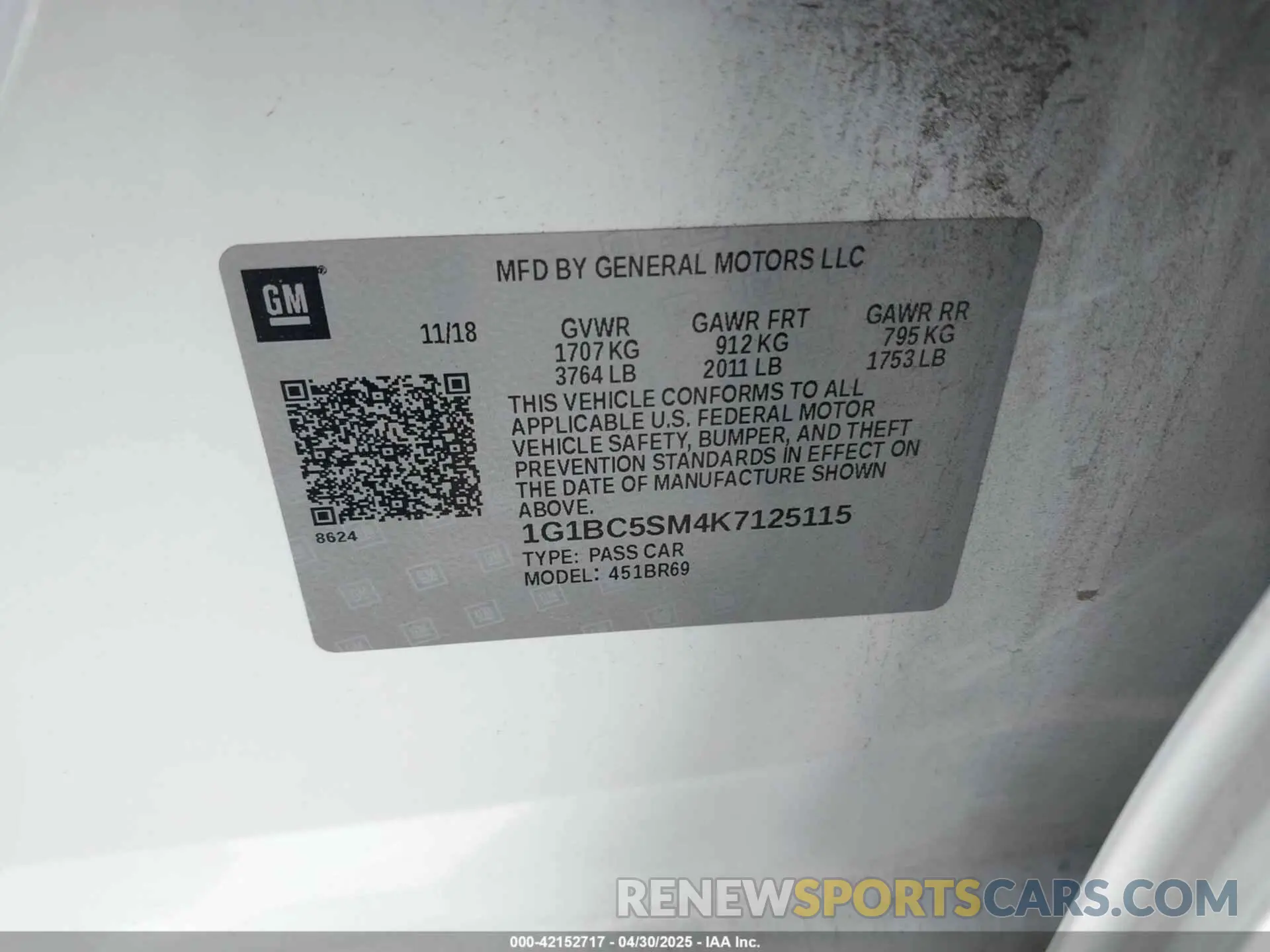 9 Фотография поврежденного автомобиля 1G1BC5SM4K7125115 CHEVROLET CRUZE 2019