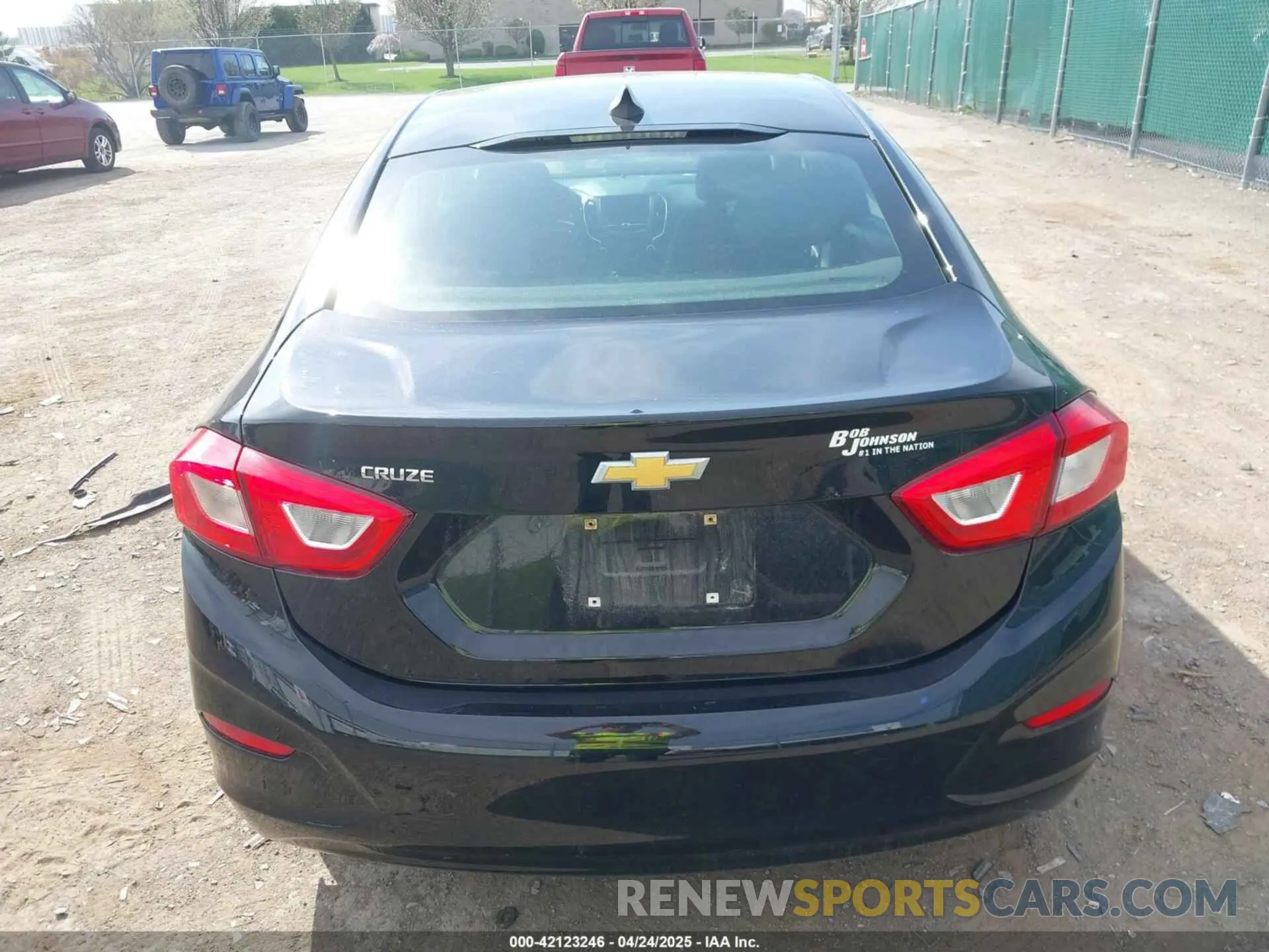 17 Photograph of a damaged car 1G1BC5SM4K7152251 CHEVROLET CRUZE 2019