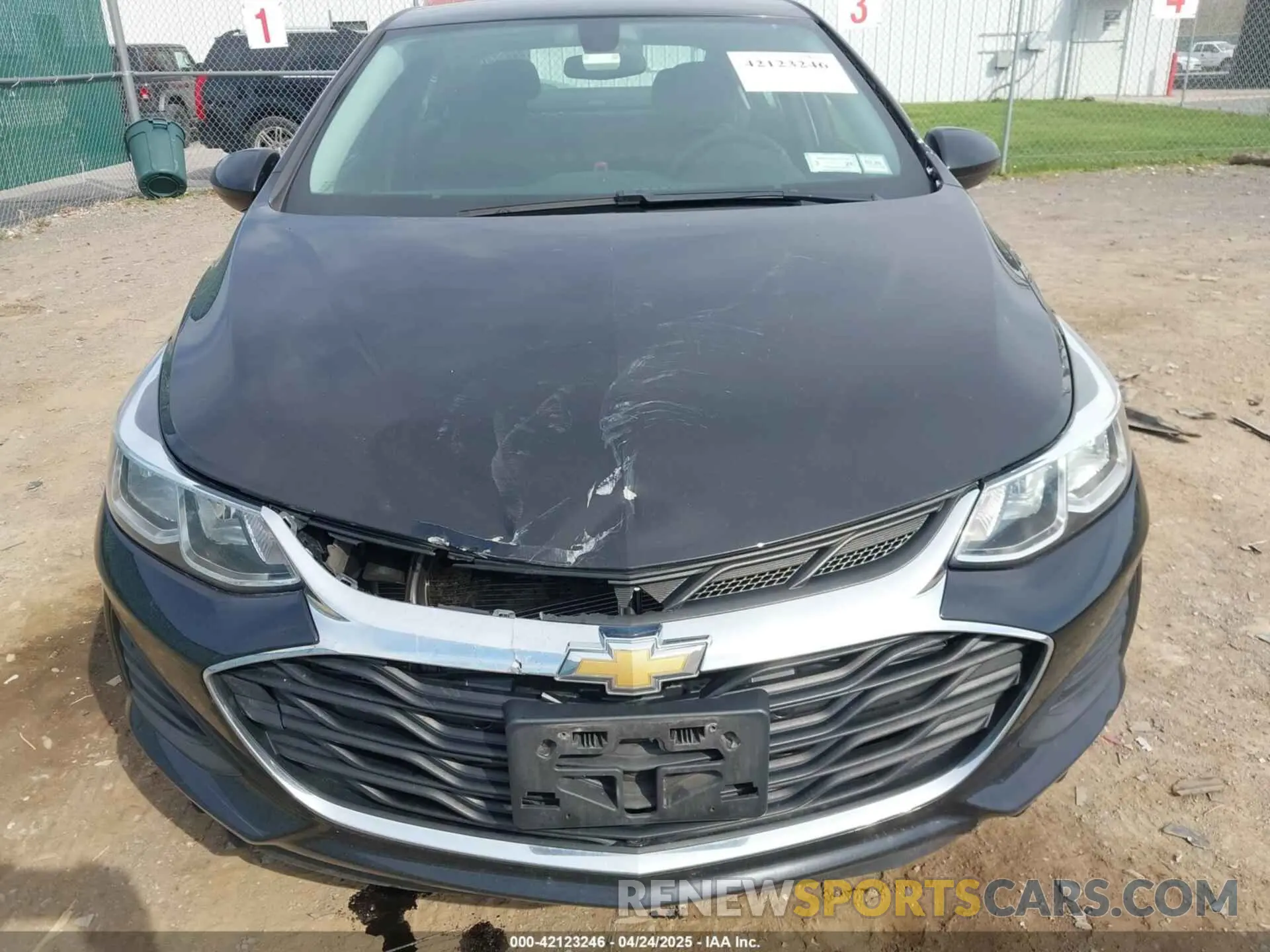 6 Photograph of a damaged car 1G1BC5SM4K7152251 CHEVROLET CRUZE 2019