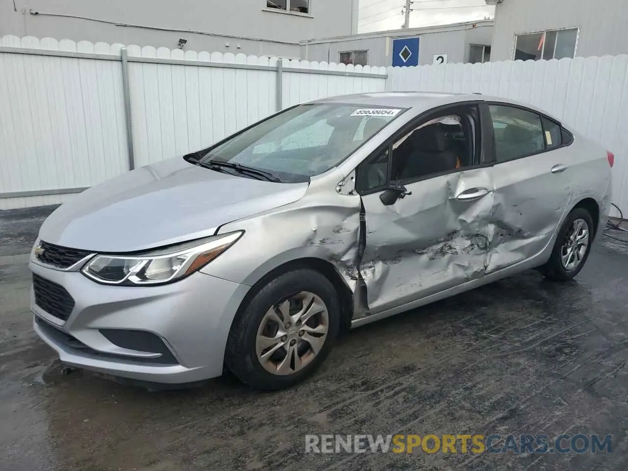 1 Photograph of a damaged car 1G1BC5SM5K7133210 CHEVROLET CRUZE 2019