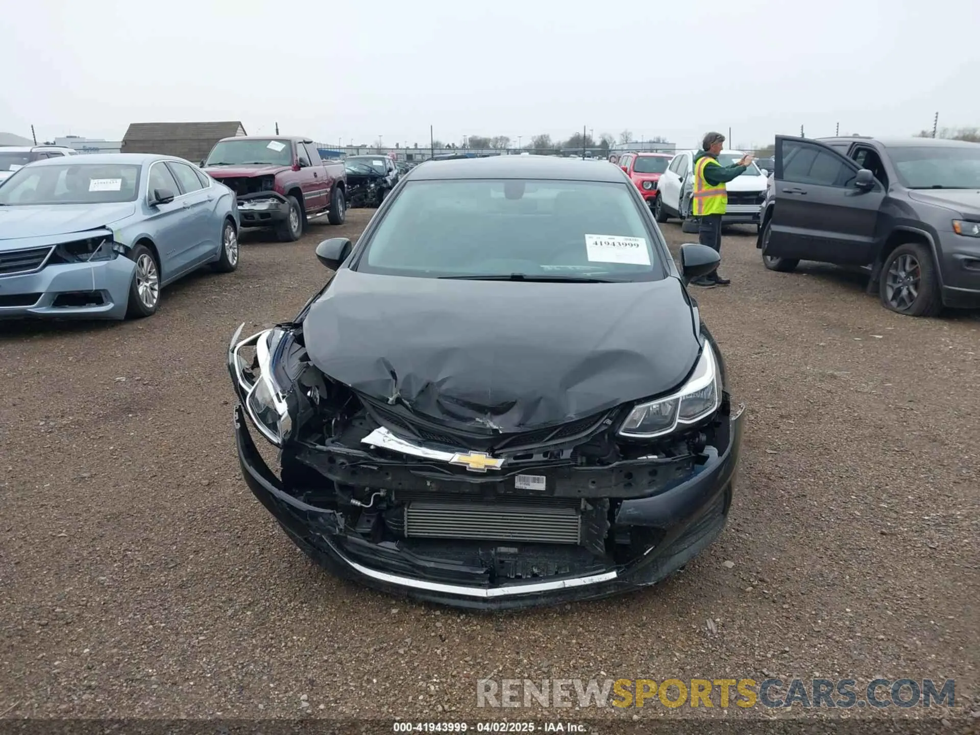 13 Photograph of a damaged car 1G1BC5SM5K7149214 CHEVROLET CRUZE 2019