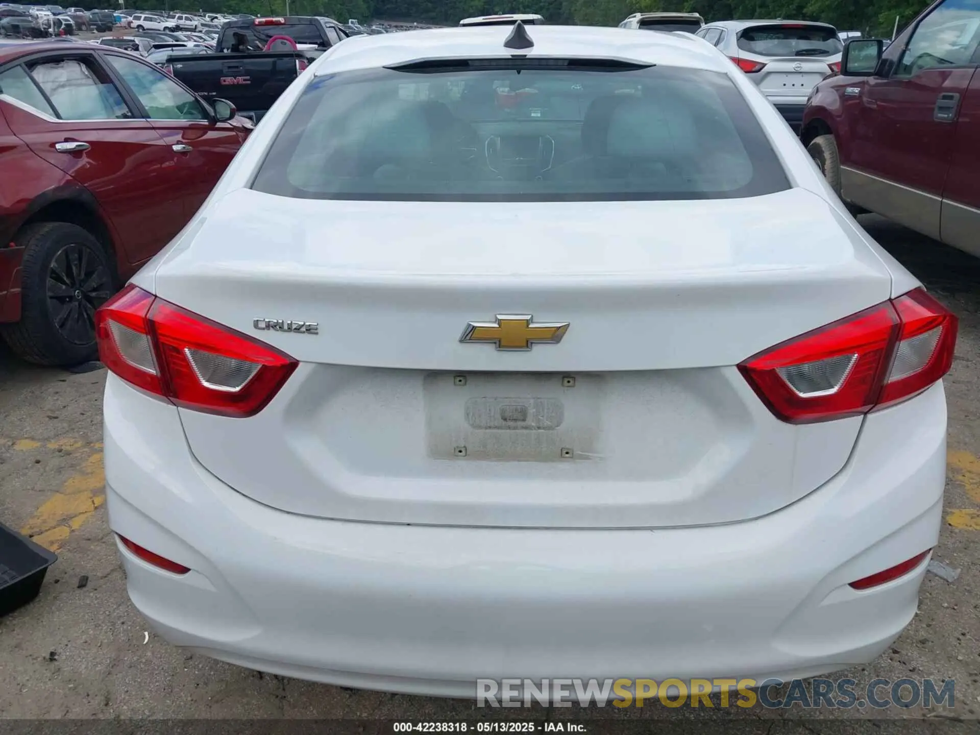 16 Photograph of a damaged car 1G1BC5SM5K7149861 CHEVROLET CRUZE 2019
