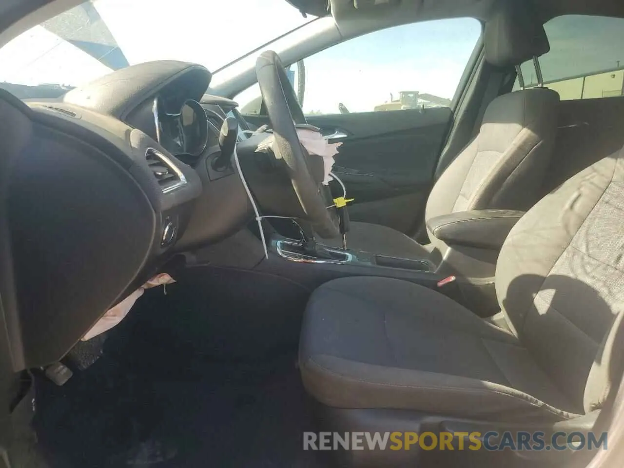 7 Photograph of a damaged car 1G1BC5SM6K7125830 CHEVROLET CRUZE 2019