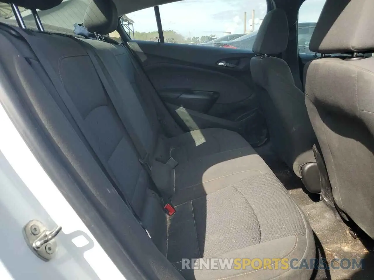 10 Фотография поврежденного автомобиля 1G1BC5SM6K7152686 CHEVROLET CRUZE 2019