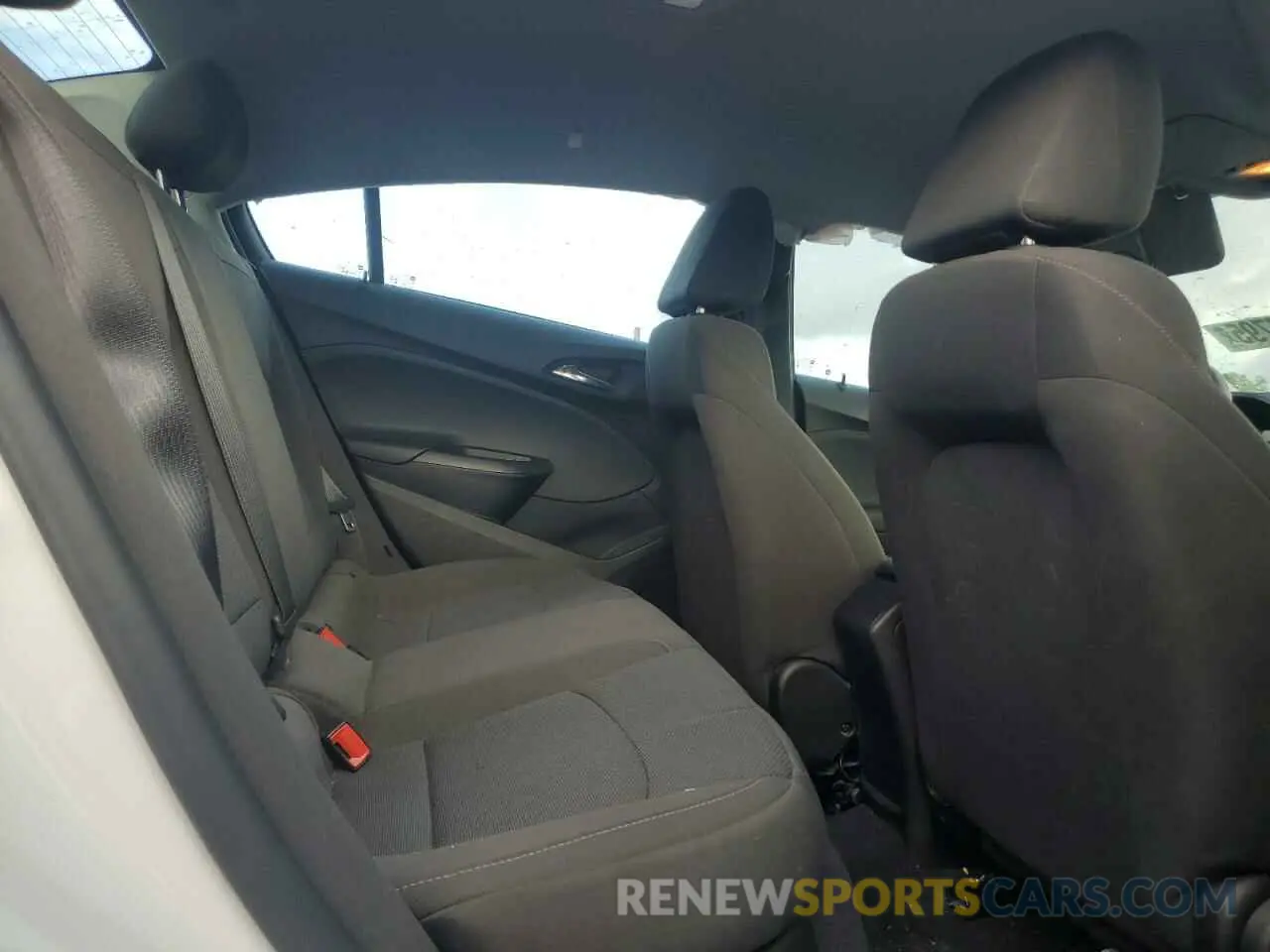 10 Фотография поврежденного автомобиля 1G1BC5SM7K7125609 CHEVROLET CRUZE 2019