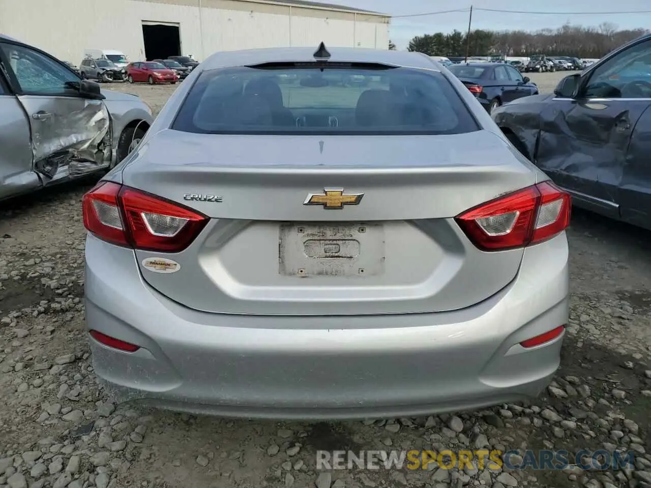 6 Photograph of a damaged car 1G1BC5SM9K7109539 CHEVROLET CRUZE 2019