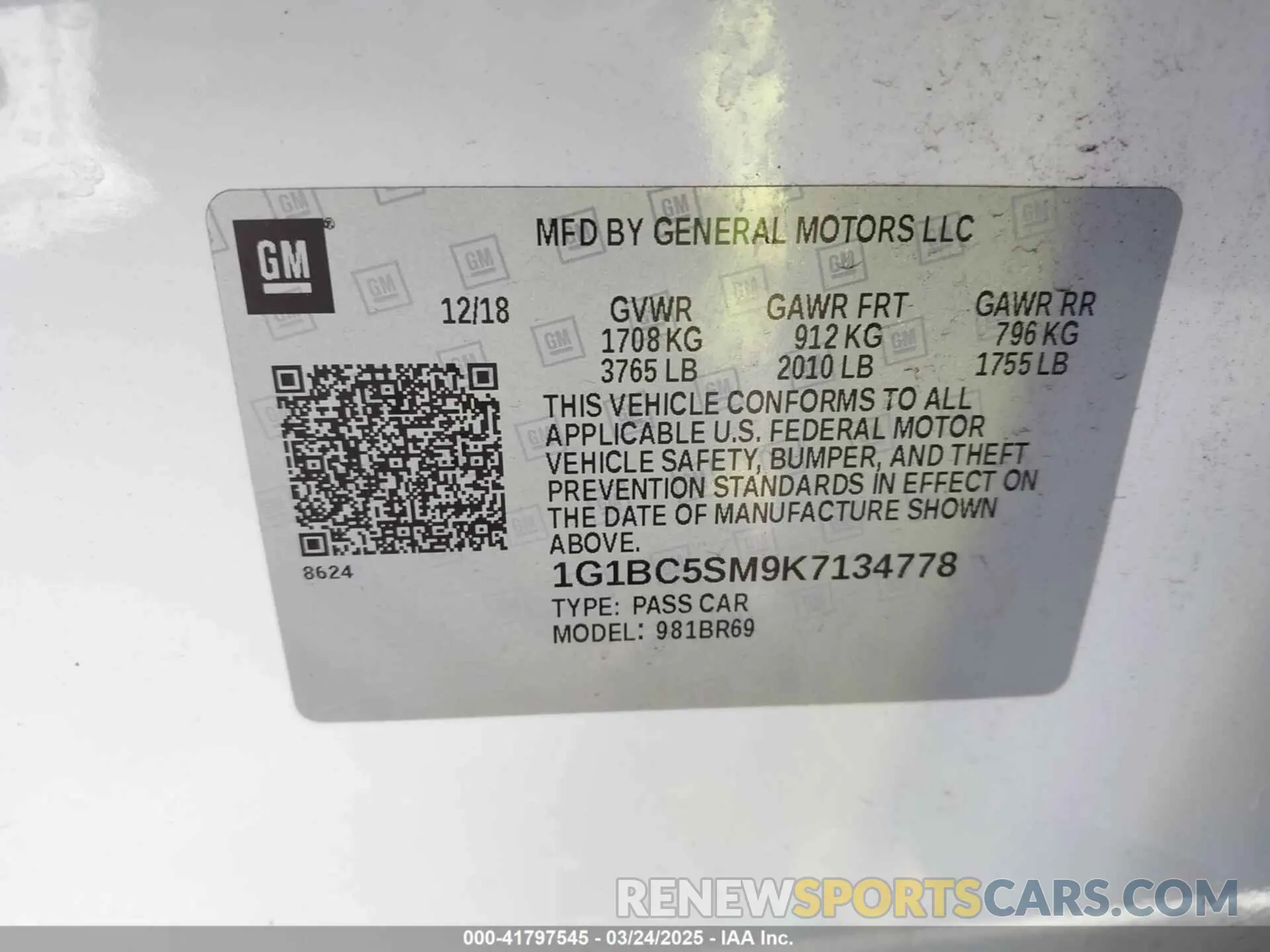 9 Photograph of a damaged car 1G1BC5SM9K7134778 CHEVROLET CRUZE 2019
