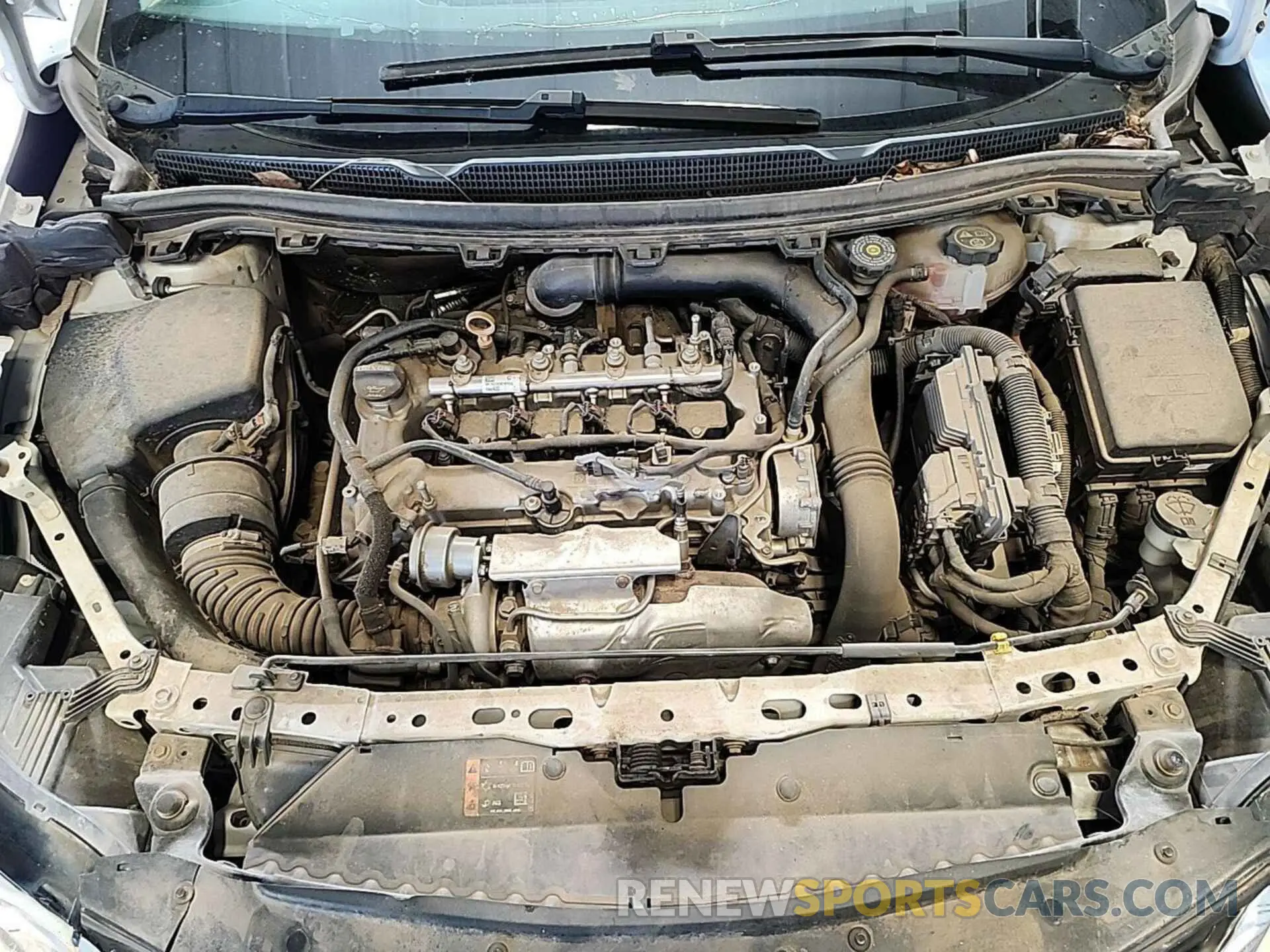 2 Photograph of a damaged car 1G1BC5SMXK7136281 CHEVROLET CRUZE 2019