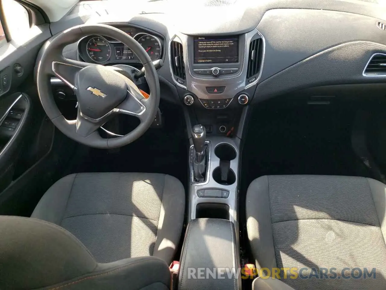 8 Photograph of a damaged car 1G1BC5SMXK7142873 CHEVROLET CRUZE 2019