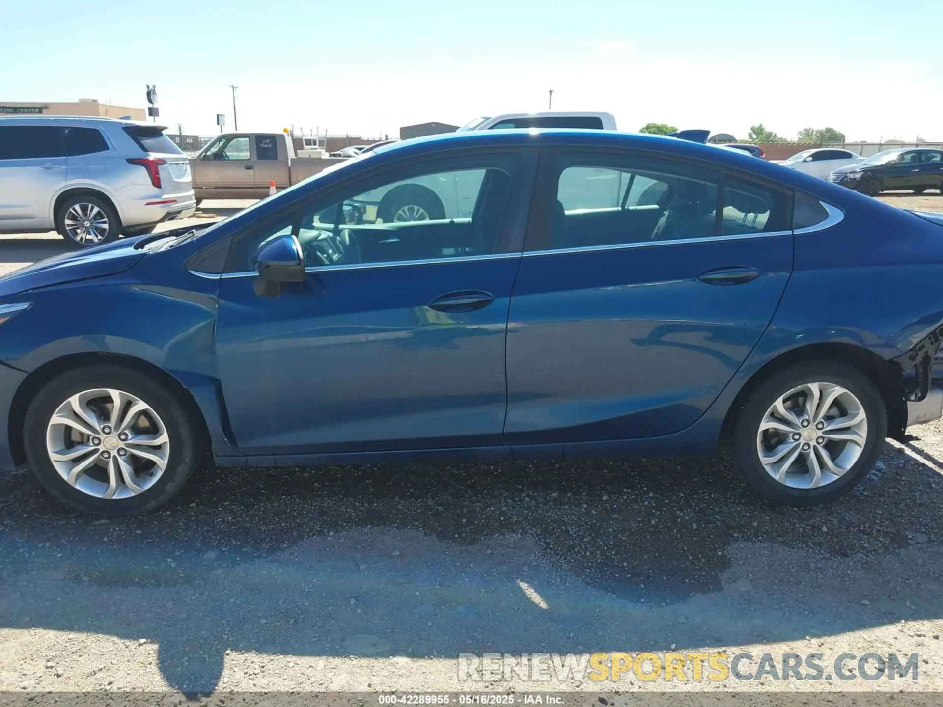 15 Photograph of a damaged car 1G1BE5SM0K7114963 CHEVROLET CRUZE 2019