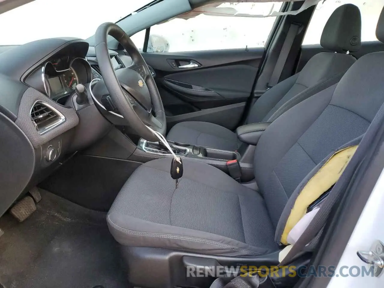 7 Photograph of a damaged car 1G1BE5SM0K7121296 CHEVROLET CRUZE 2019