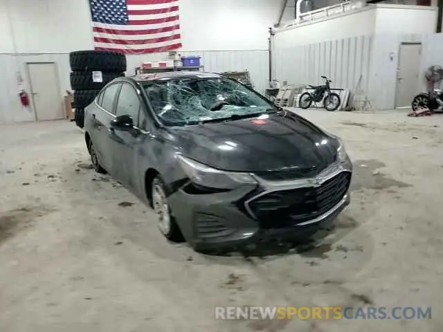 10 Photograph of a damaged car 1G1BE5SM1K7125633 CHEVROLET CRUZE 2019