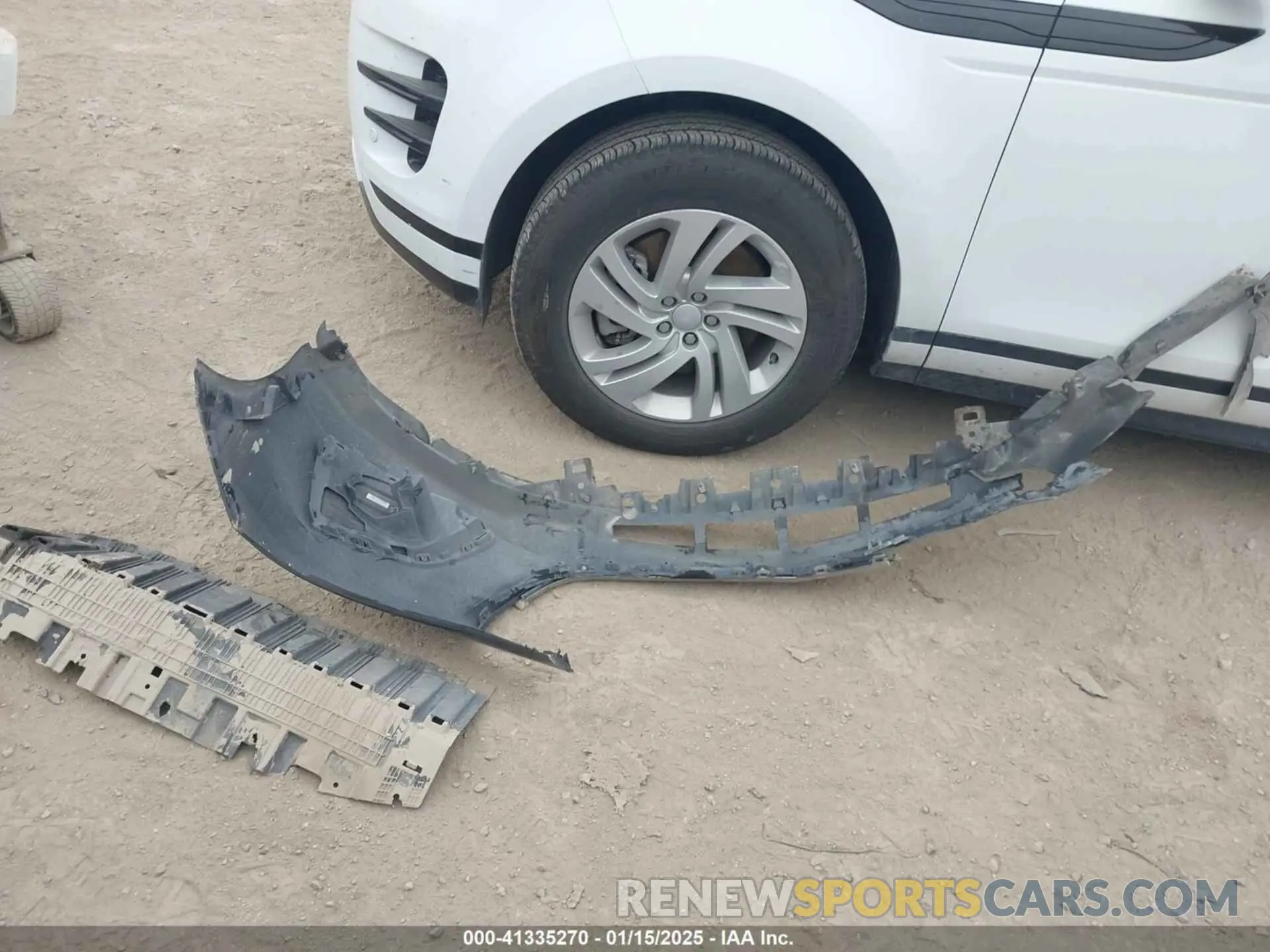 11 Photograph of a damaged car 1G1BE5SM1K7127608 CHEVROLET CRUZE 2019