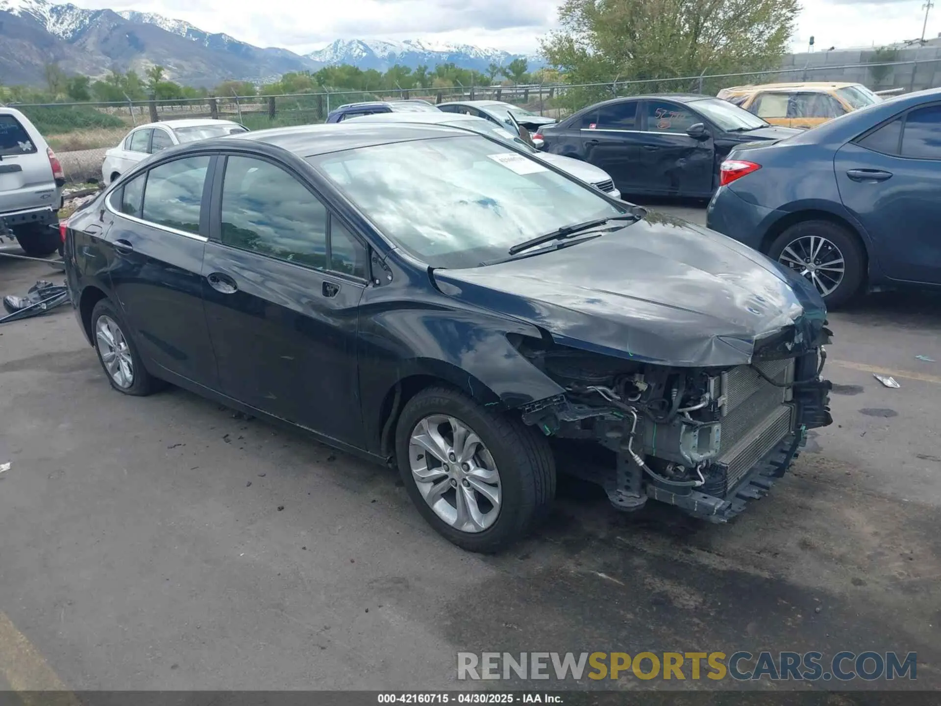 1 Фотография поврежденного автомобиля 1G1BE5SM1K7141234 CHEVROLET CRUZE 2019