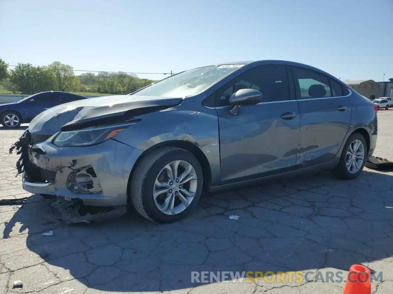 1 Photograph of a damaged car 1G1BE5SM2K7113748 CHEVROLET CRUZE 2019
