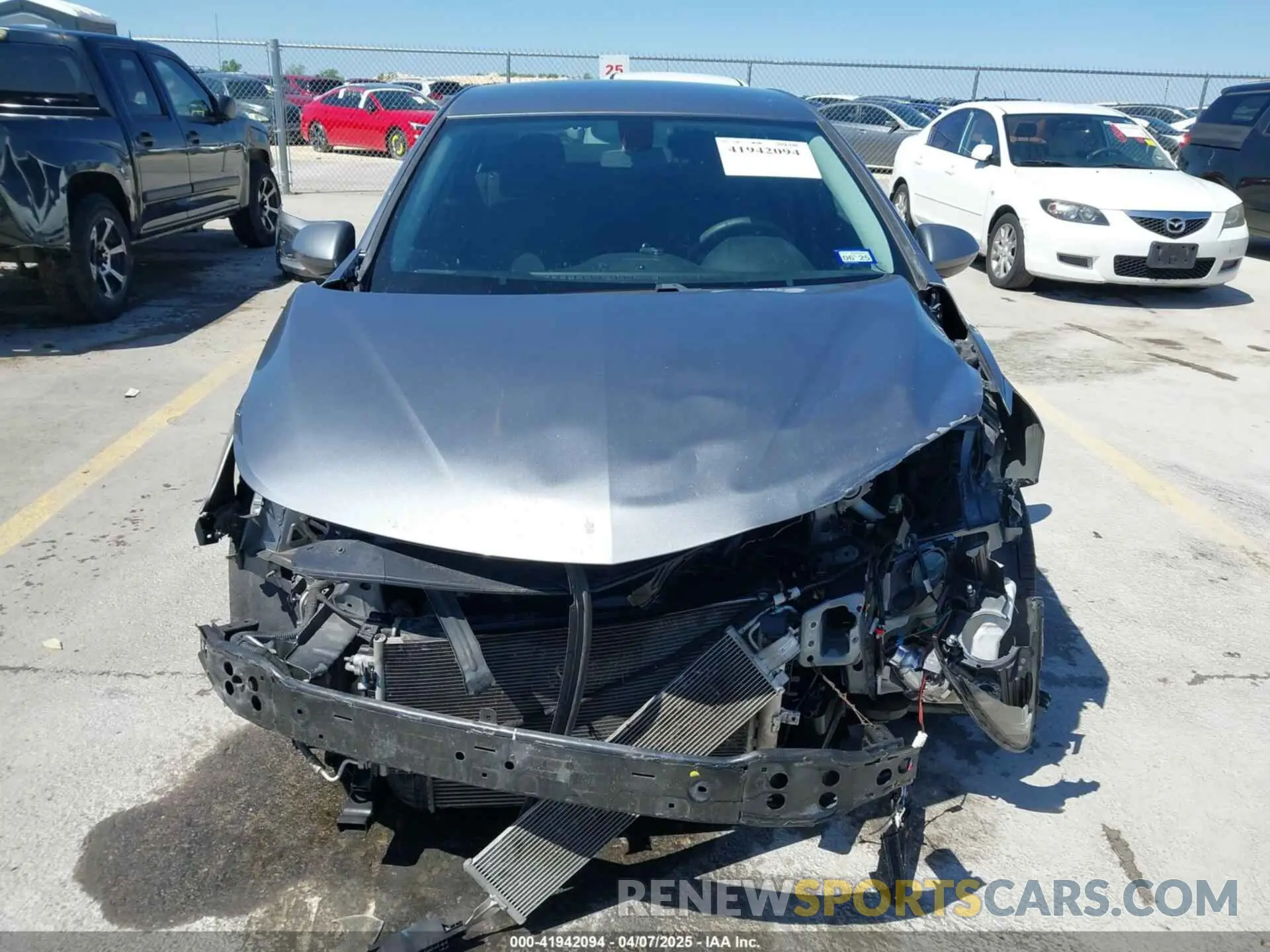 13 Photograph of a damaged car 1G1BE5SM2K7119159 CHEVROLET CRUZE 2019