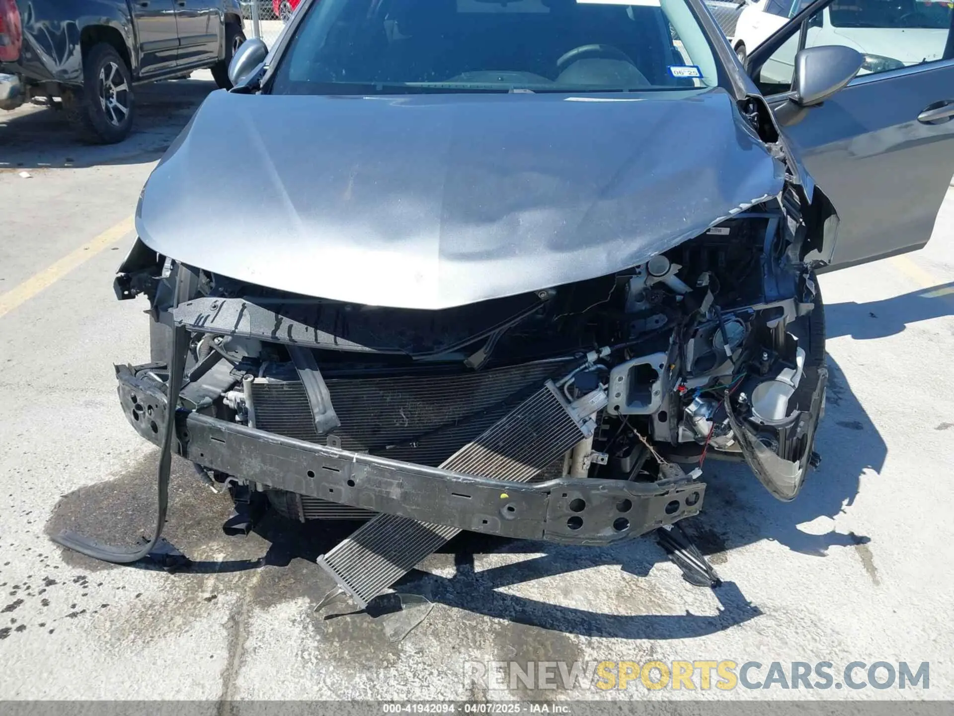 6 Photograph of a damaged car 1G1BE5SM2K7119159 CHEVROLET CRUZE 2019