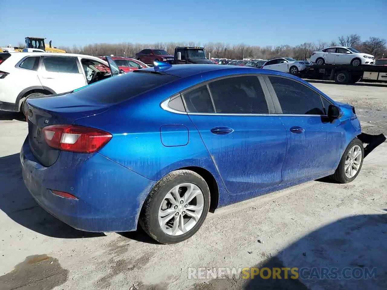 3 Photograph of a damaged car 1G1BE5SM2K7126080 CHEVROLET CRUZE 2019