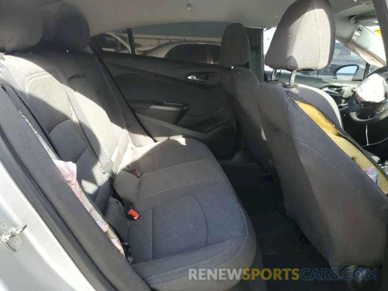 10 Фотография поврежденного автомобиля 1G1BE5SM2K7144725 CHEVROLET CRUZE 2019