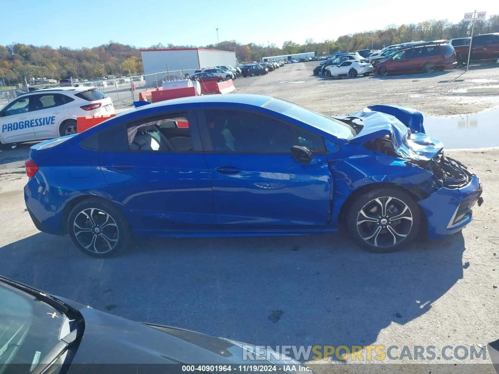 13 Photograph of a damaged car 1G1BE5SM3K7104055 CHEVROLET CRUZE 2019