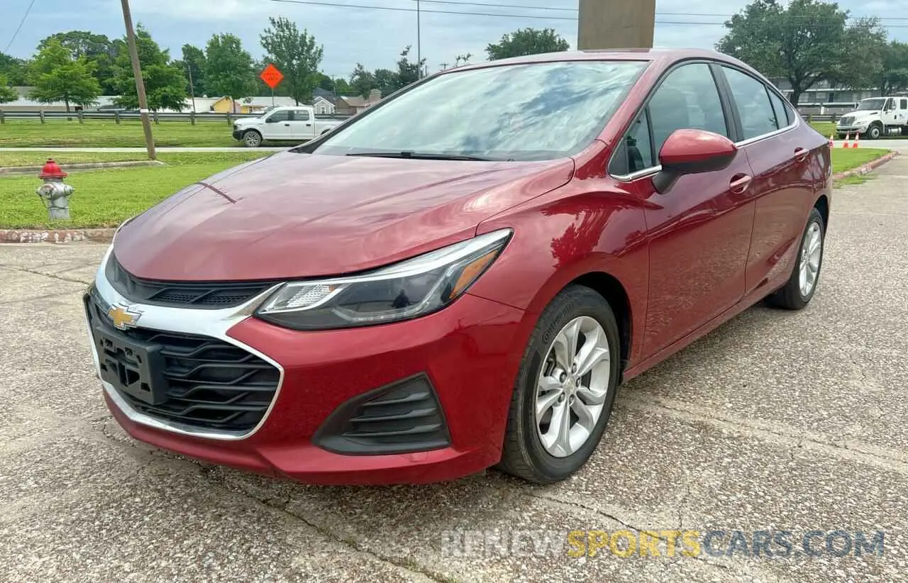2 Фотография поврежденного автомобиля 1G1BE5SM3K7108624 CHEVROLET CRUZE 2019