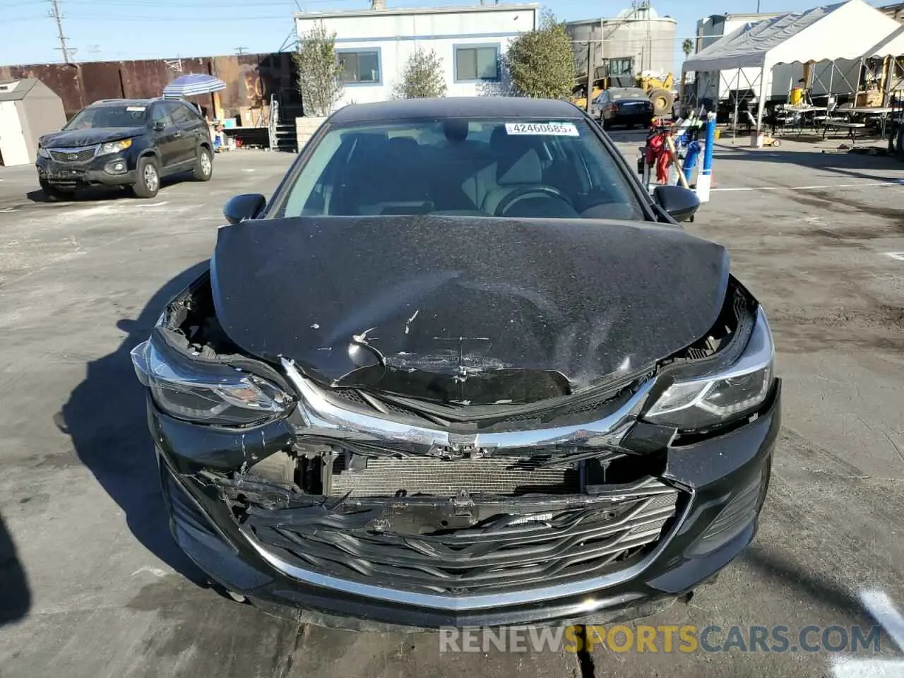 5 Photograph of a damaged car 1G1BE5SM3K7134804 CHEVROLET CRUZE 2019