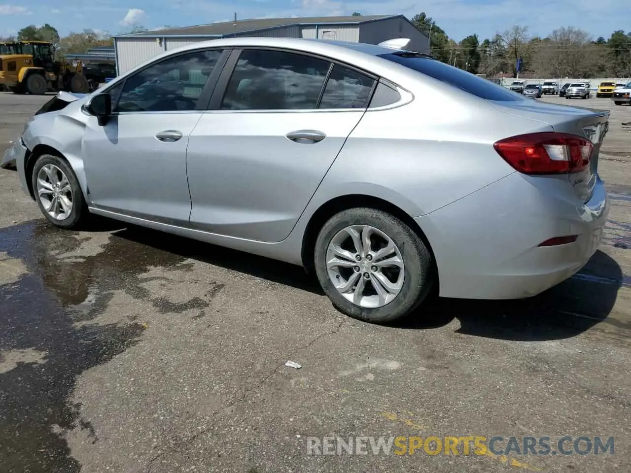2 Photograph of a damaged car 1G1BE5SM3K7144152 CHEVROLET CRUZE 2019
