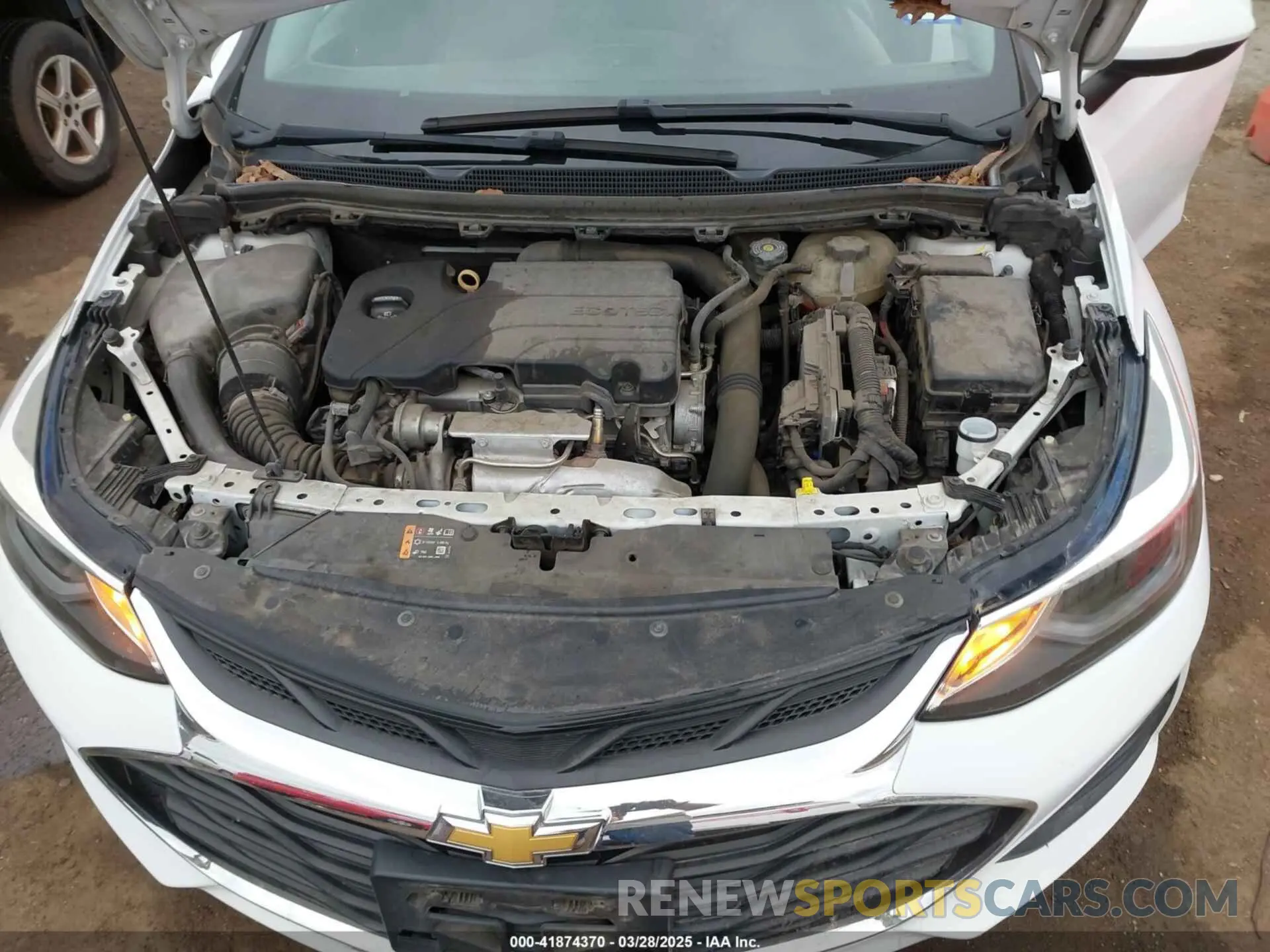 10 Photograph of a damaged car 1G1BE5SM5K7111525 CHEVROLET CRUZE 2019