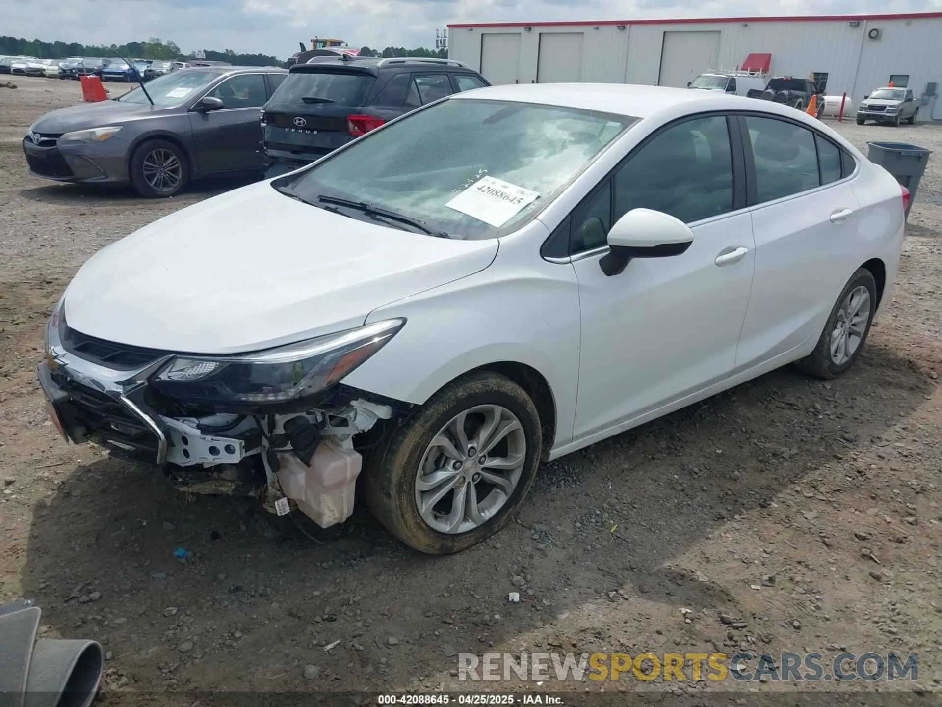 2 Photograph of a damaged car 1G1BE5SM5K7114313 CHEVROLET CRUZE 2019