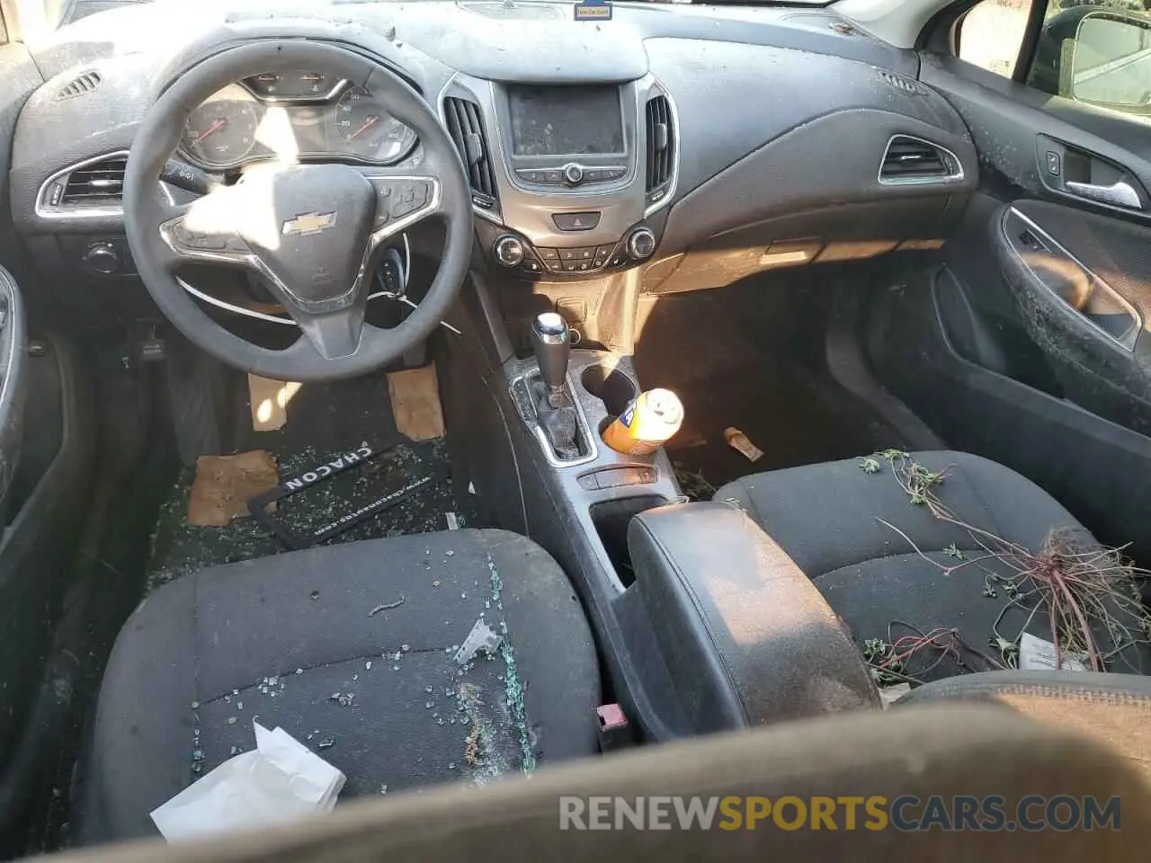 8 Photograph of a damaged car 1G1BE5SM5K7145559 CHEVROLET CRUZE 2019