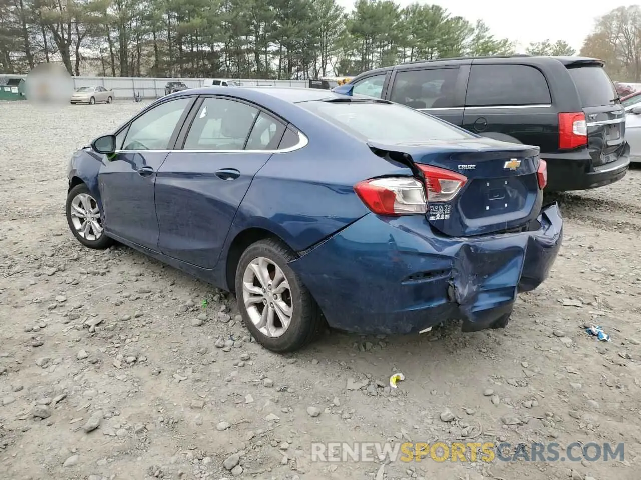 2 Фотография поврежденного автомобиля 1G1BE5SM6K7123943 CHEVROLET CRUZE 2019