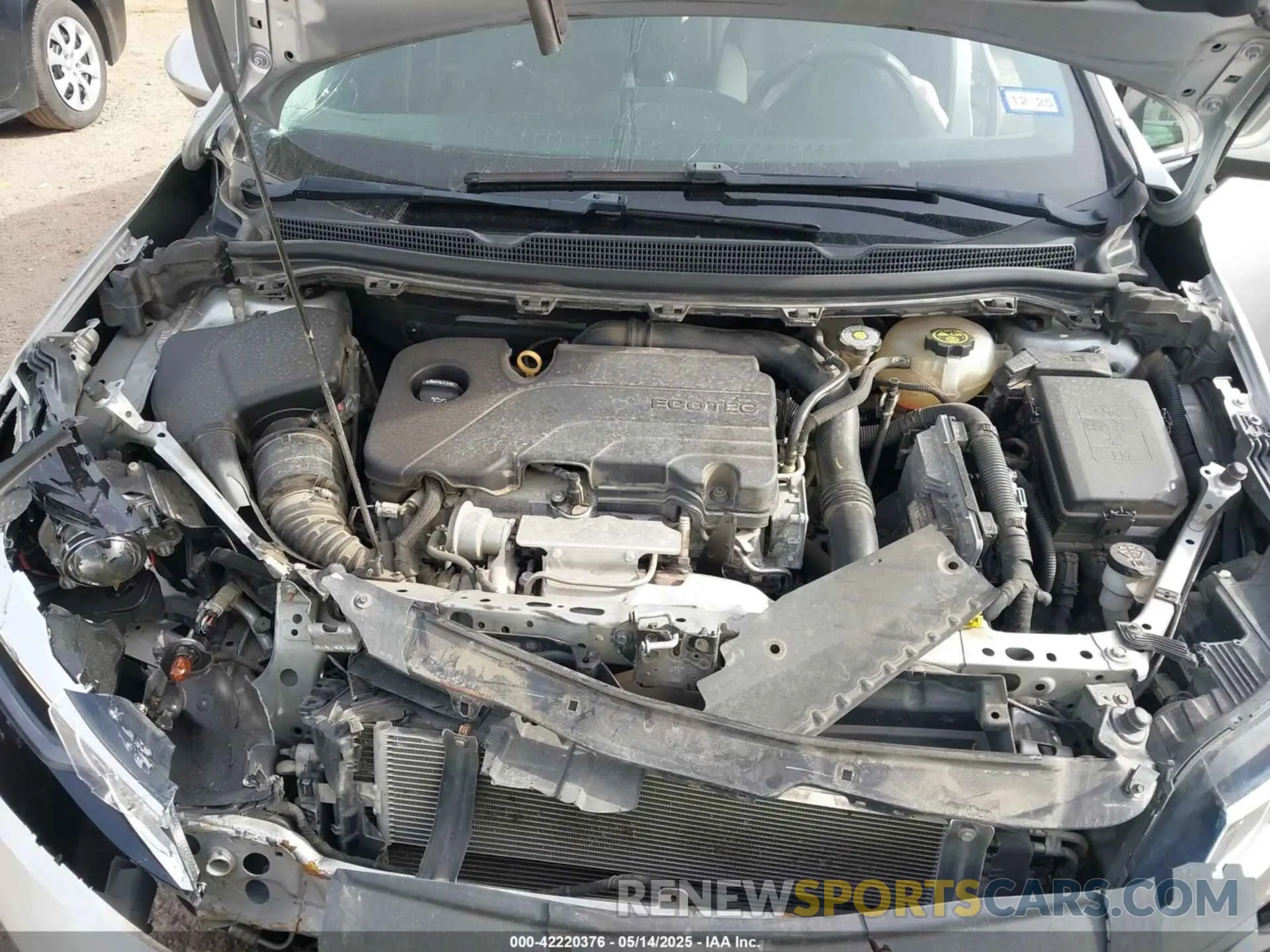 10 Photograph of a damaged car 1G1BE5SM7K7108934 CHEVROLET CRUZE 2019