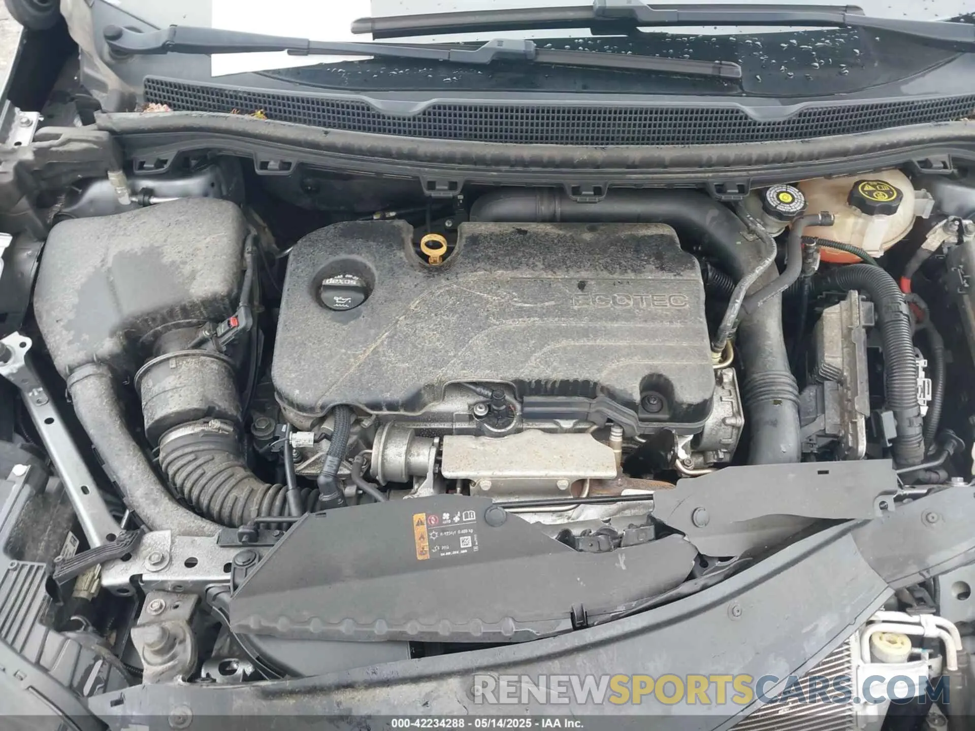 10 Photograph of a damaged car 1G1BE5SM8K7138508 CHEVROLET CRUZE 2019