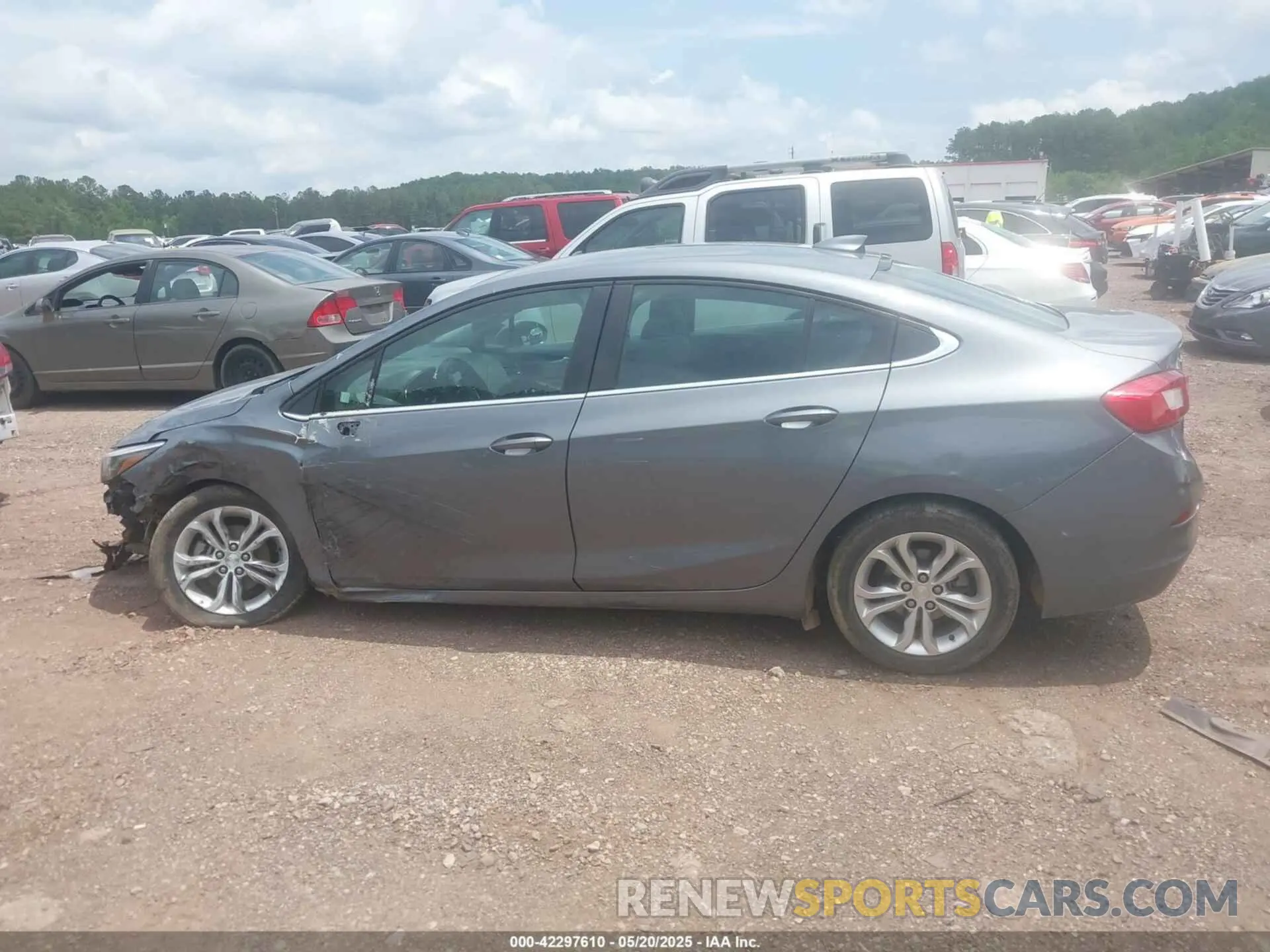 14 Фотография поврежденного автомобиля 1G1BE5SM9K7115562 CHEVROLET CRUZE 2019