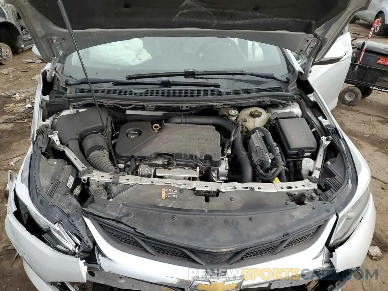 12 Photograph of a damaged car 1G1BE5SM9K7119904 CHEVROLET CRUZE 2019
