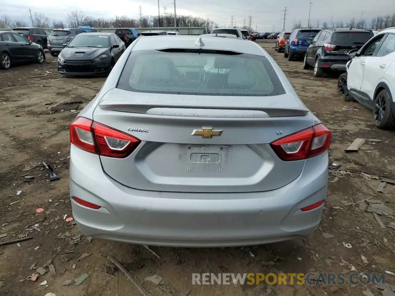 6 Photograph of a damaged car 1G1BE5SM9K7119904 CHEVROLET CRUZE 2019