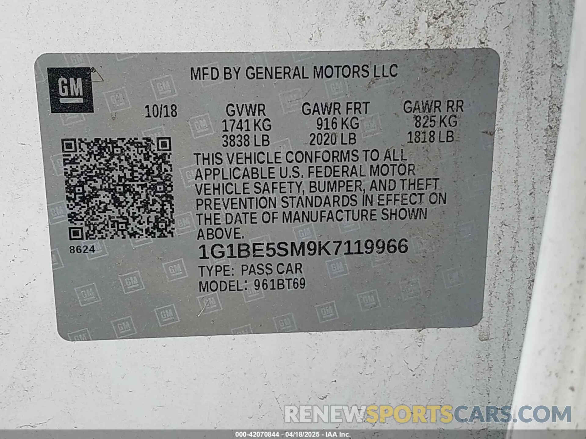 9 Photograph of a damaged car 1G1BE5SM9K7119966 CHEVROLET CRUZE 2019