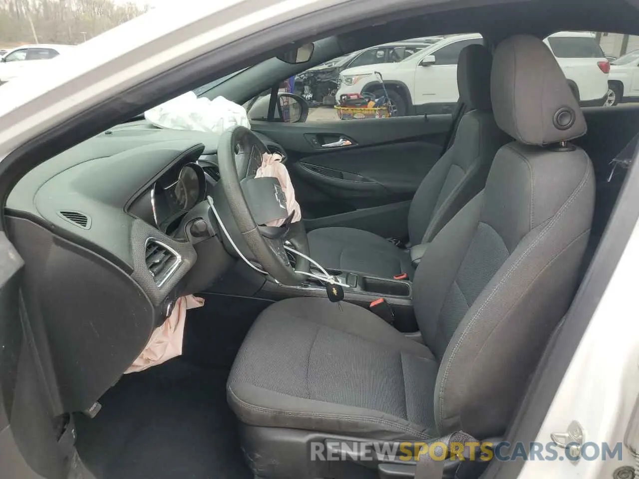 7 Photograph of a damaged car 1G1BE5SM9K7121913 CHEVROLET CRUZE 2019