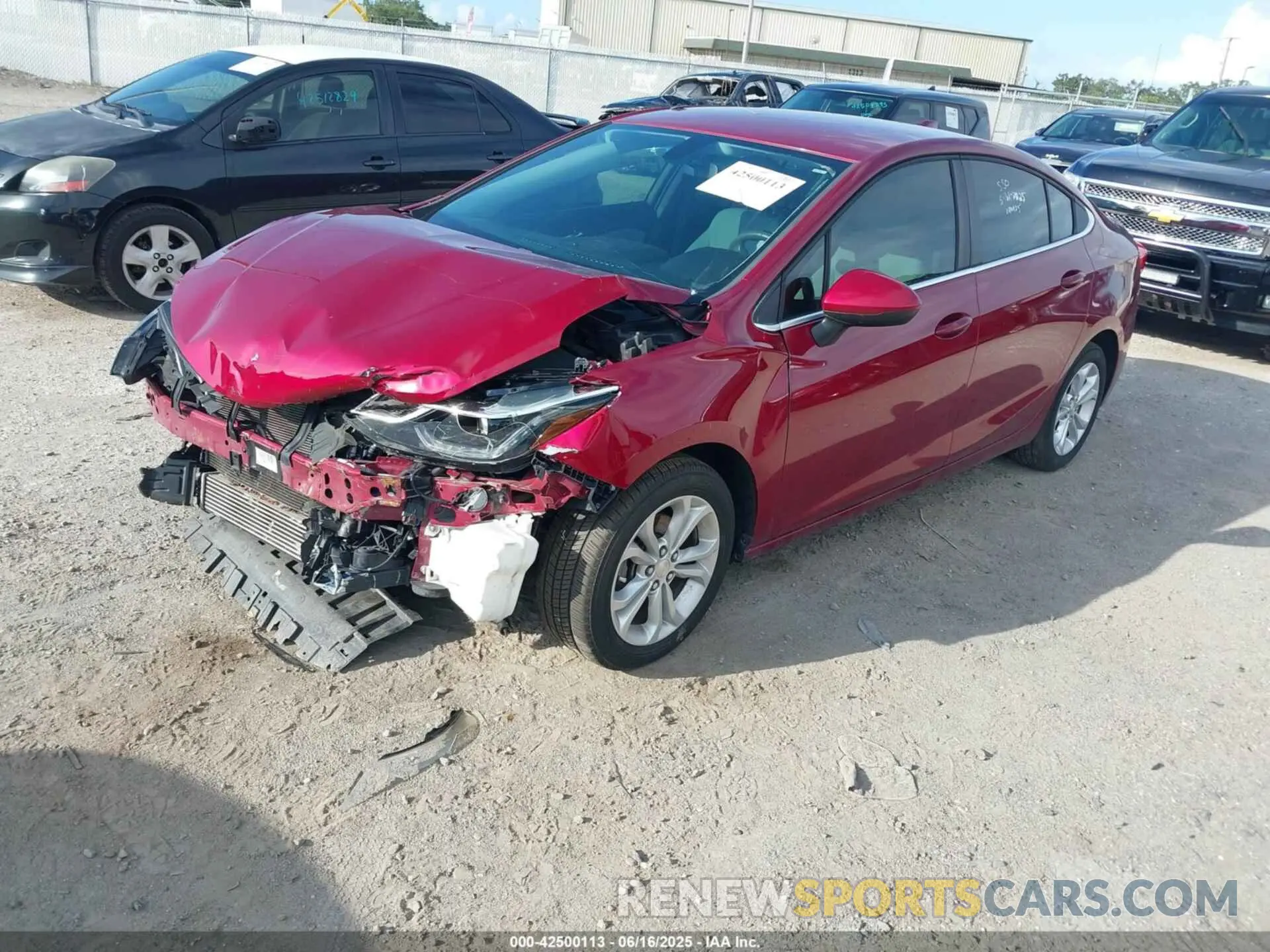 2 Photograph of a damaged car 1G1BE5SM9K7139702 CHEVROLET CRUZE 2019