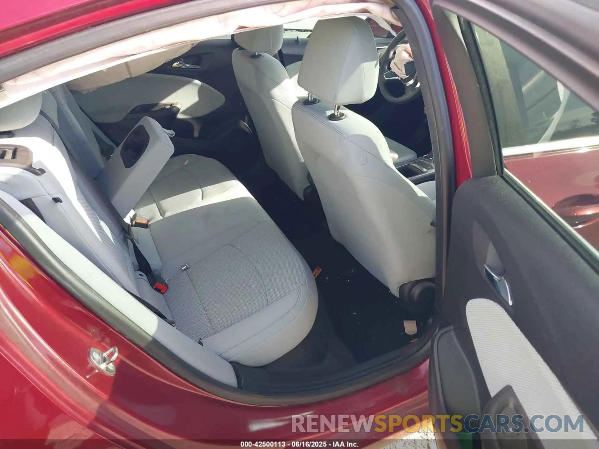 8 Photograph of a damaged car 1G1BE5SM9K7139702 CHEVROLET CRUZE 2019