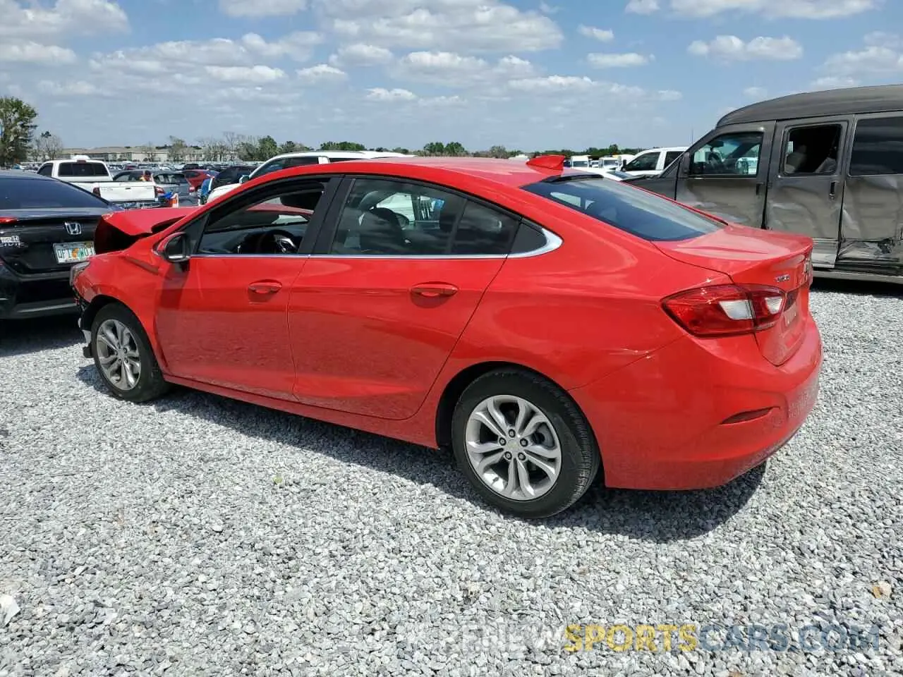 2 Photograph of a damaged car 1G1BE5SMXK7115926 CHEVROLET CRUZE 2019