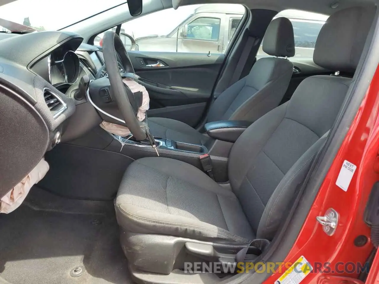 7 Photograph of a damaged car 1G1BE5SMXK7115926 CHEVROLET CRUZE 2019