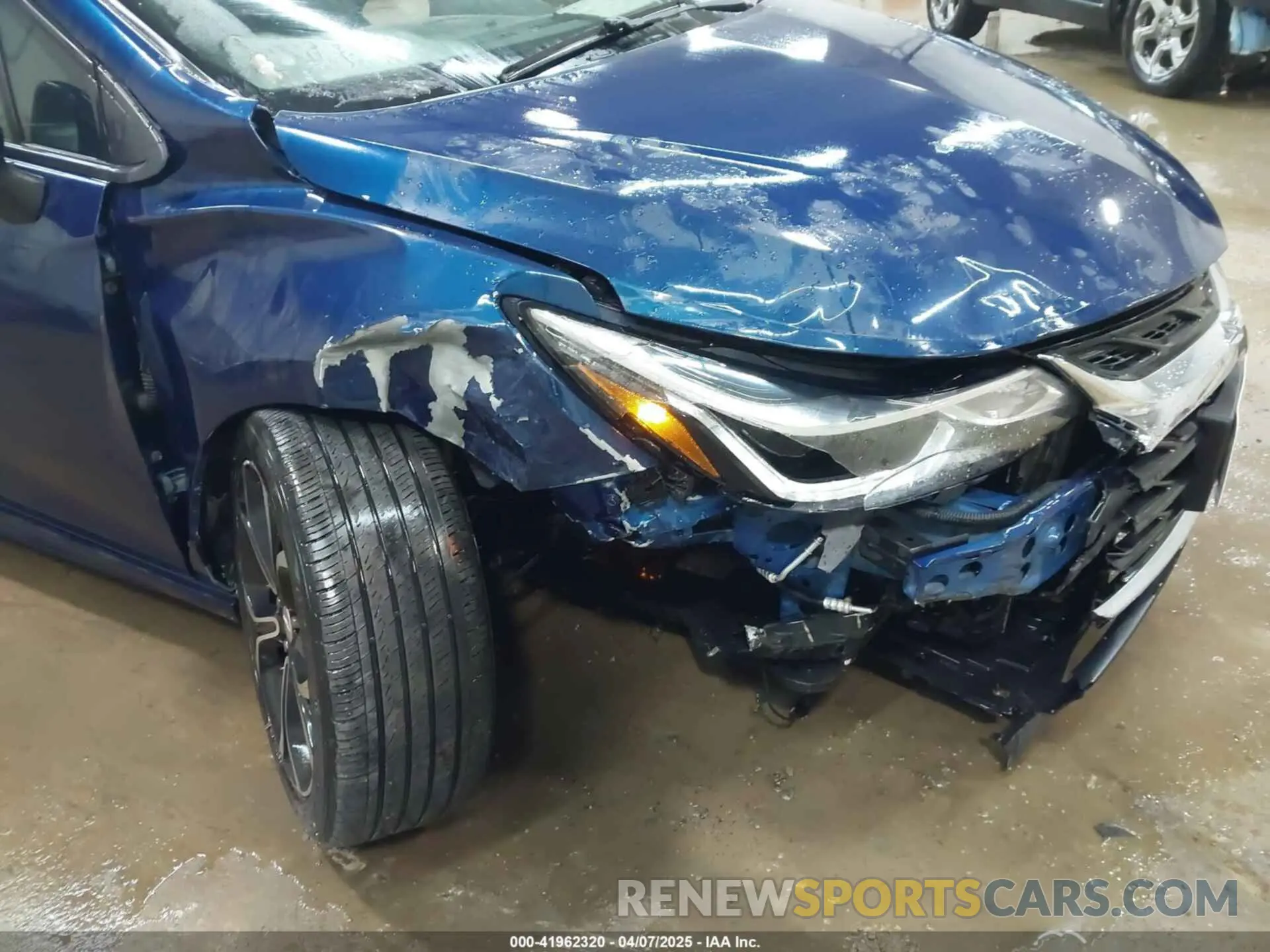 6 Photograph of a damaged car 1G1BE5SMXK7123508 CHEVROLET CRUZE 2019