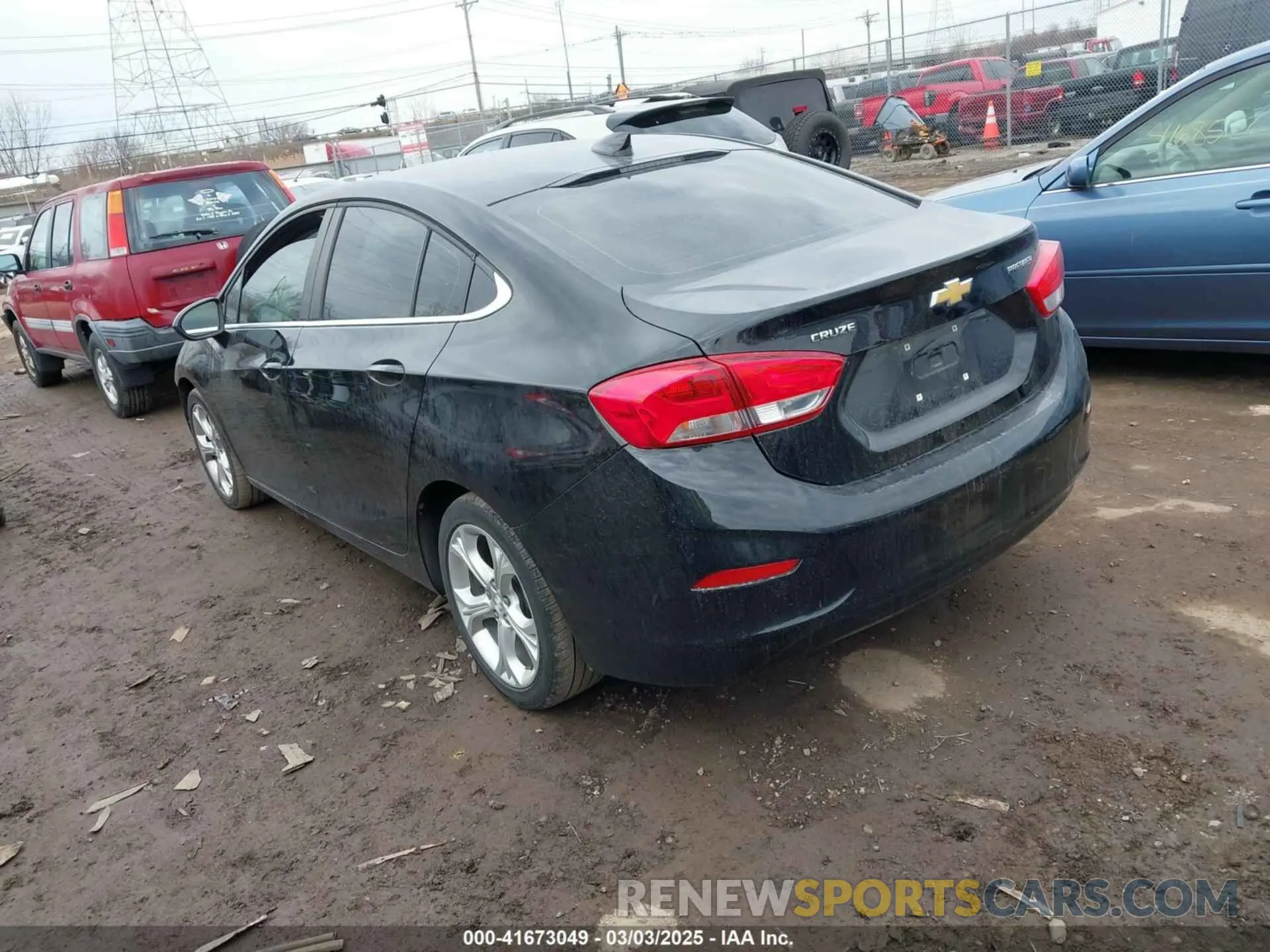 3 Фотография поврежденного автомобиля 1G1BF5SM9K7101240 CHEVROLET CRUZE 2019