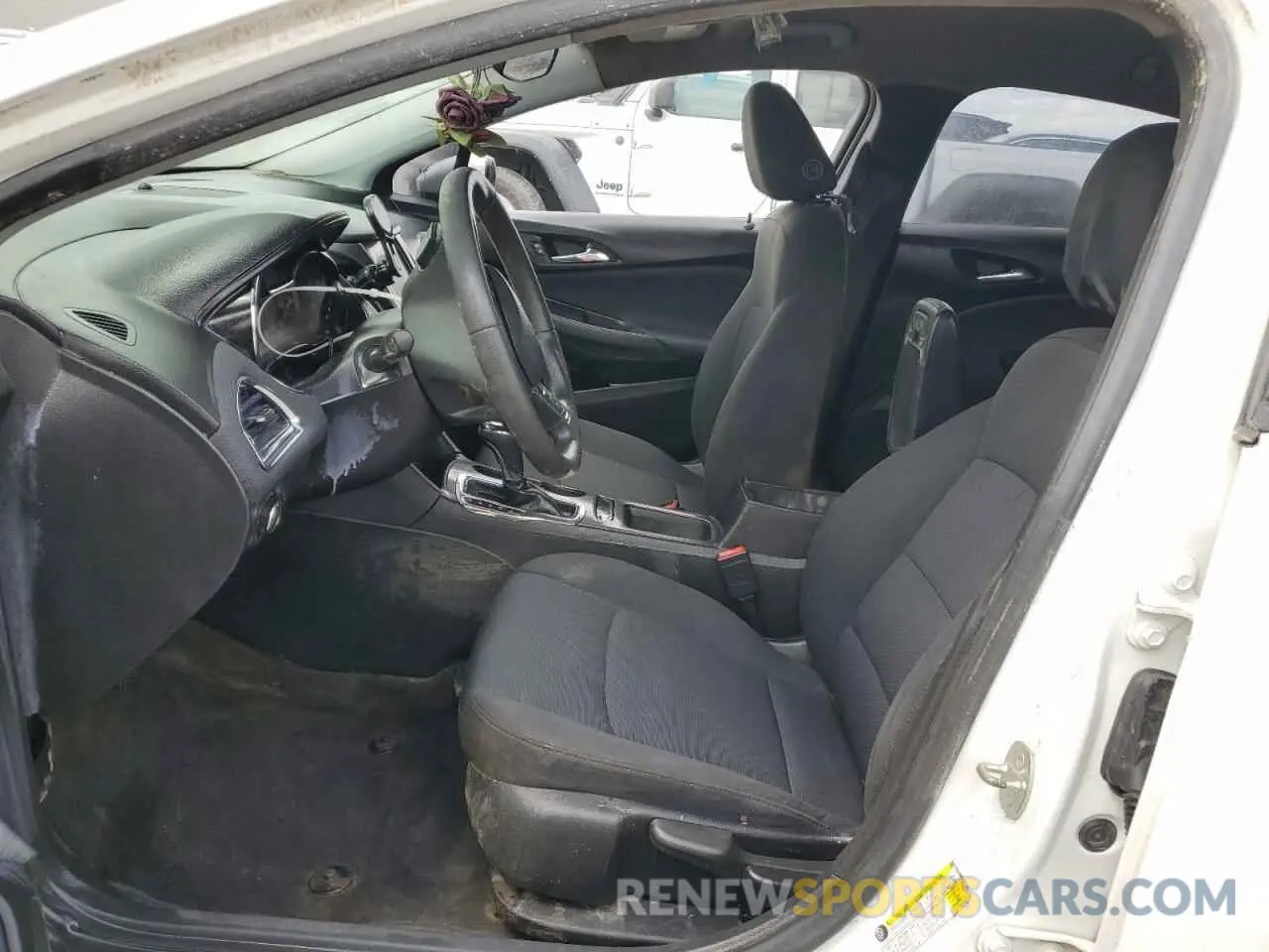 7 Photograph of a damaged car 3G1BC6SM6KS554411 CHEVROLET CRUZE 2019