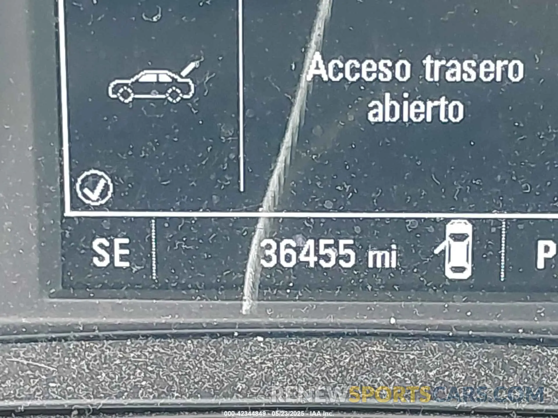15 Photograph of a damaged car 3G1BE6SM0KS524394 CHEVROLET CRUZE 2019