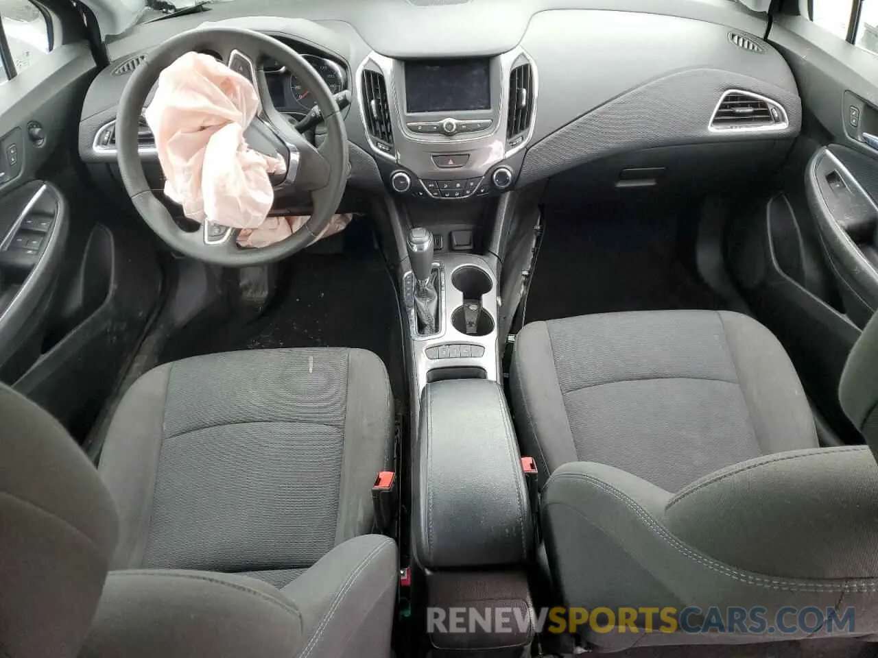 8 Photograph of a damaged car 3G1BE6SM0KS600356 CHEVROLET CRUZE 2019