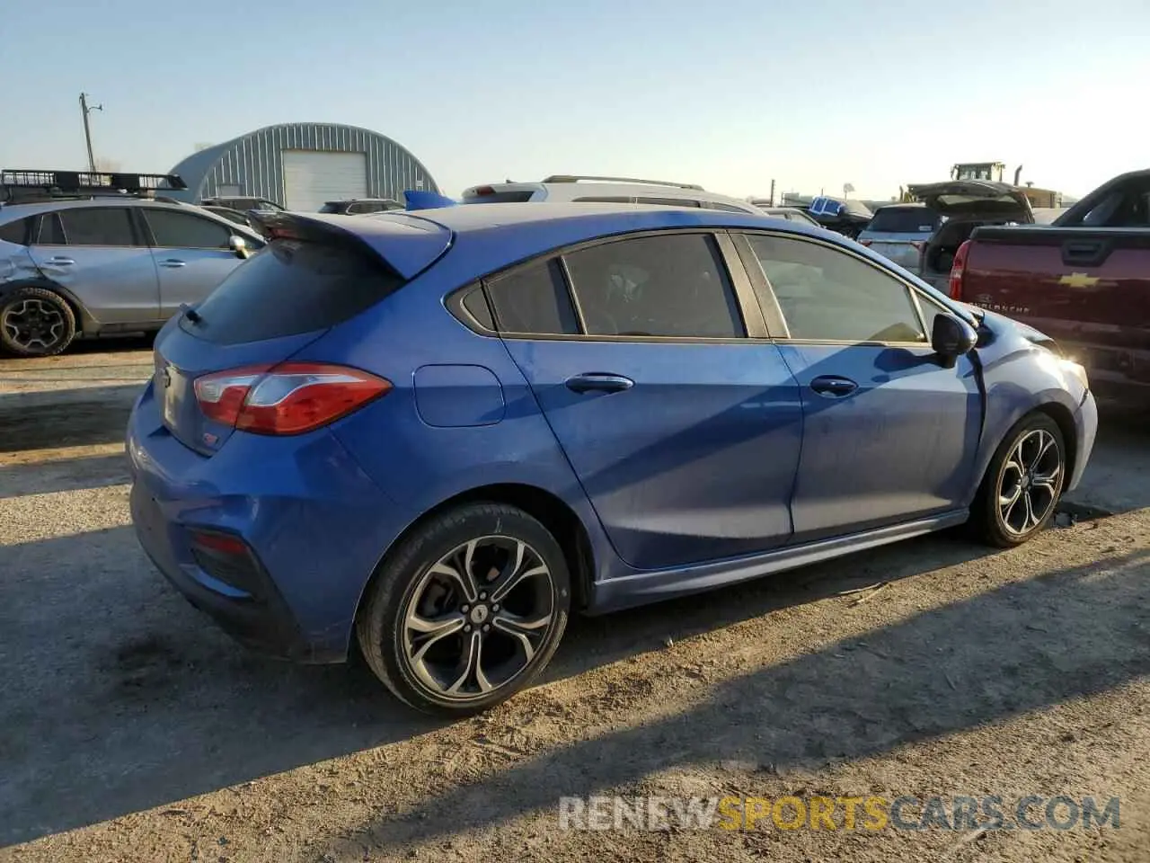 3 Photograph of a damaged car 3G1BE6SM1KS587469 CHEVROLET CRUZE 2019
